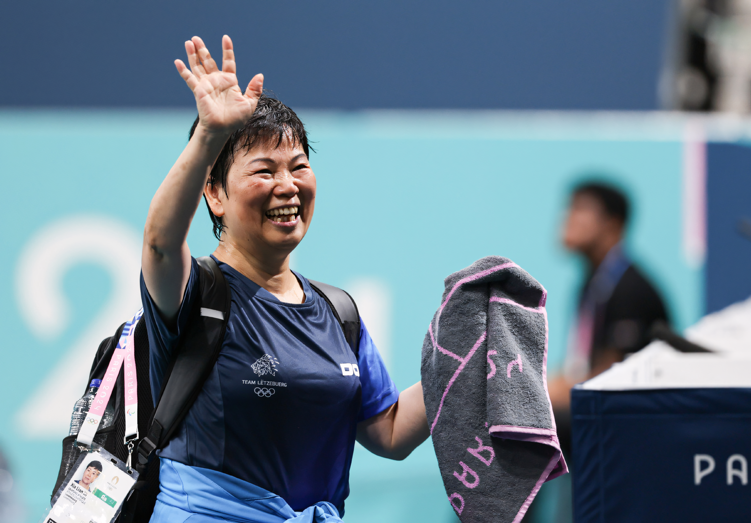 卢森堡运动员击败劲敌,夺得蹦床冠军 卢森堡运动员击败劲敌,夺得蹦床冠军