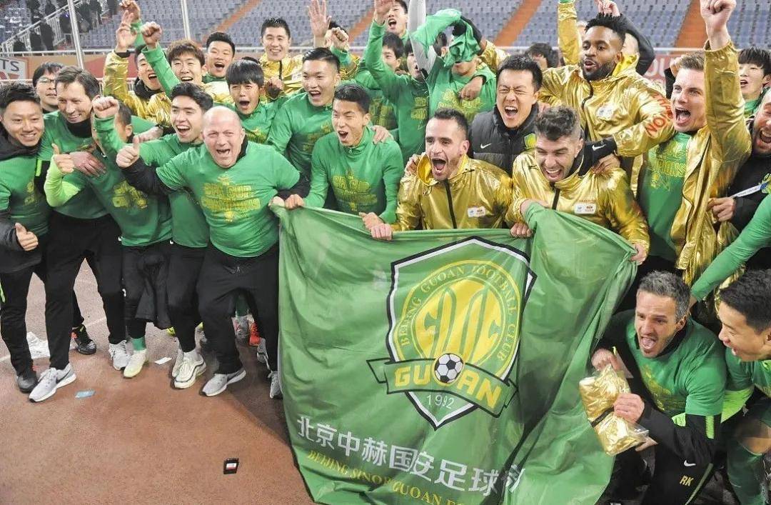 关于国内足球联赛决胜在即，各队实力对比显著的信息