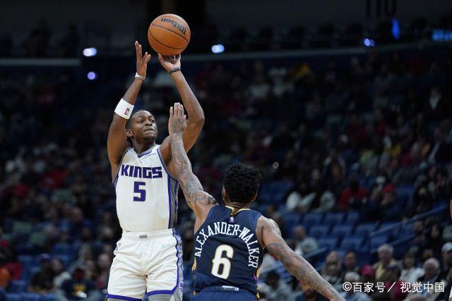 雄鹿客场惨败国王，主场失利