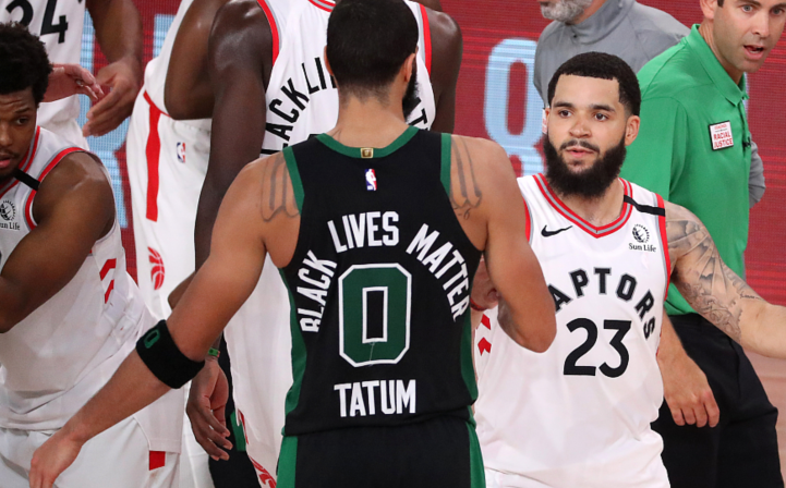 包含猛龙惜败国王，安努诺比全场独得31分的词条