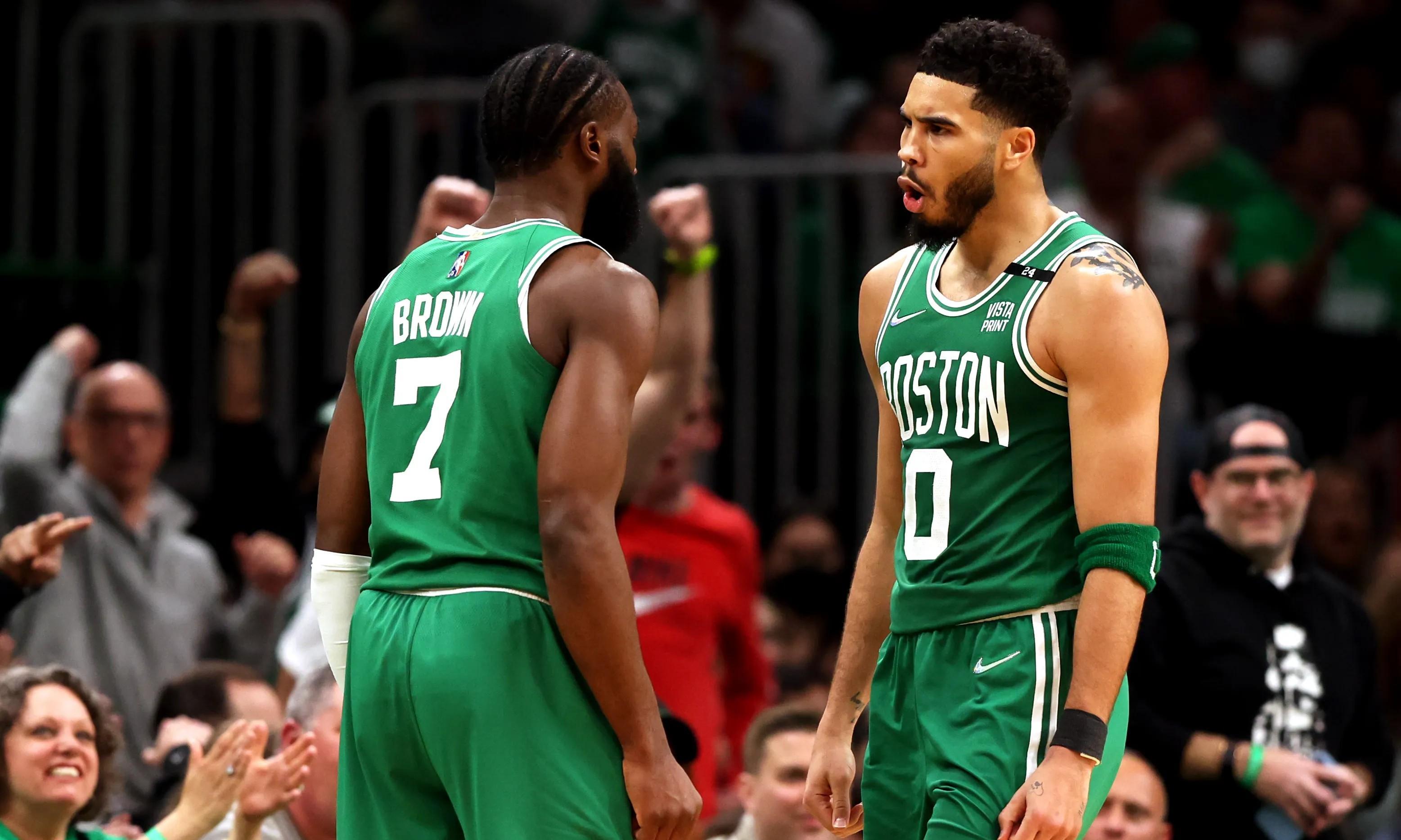 掘金大胜尼克斯，重返西部前四