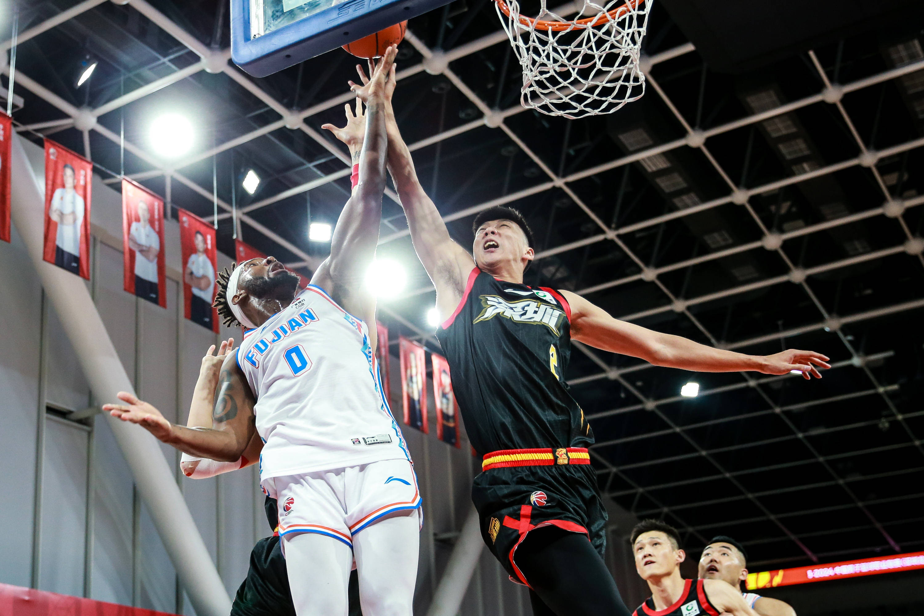 辽宁男篮报捷96-88战胜上海男篮拿下四连胜的简单介绍