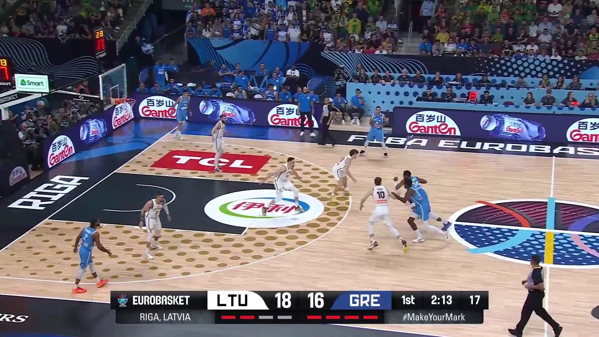 雄鹿战胜开拓者,字母哥轰下三双的简单介绍 雄鹿战胜开拓者,字母哥轰下三双的简单介绍