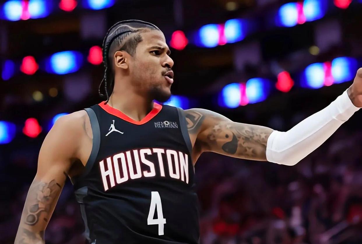 灰熊客场逆转篮网，约瓦尔表现出色