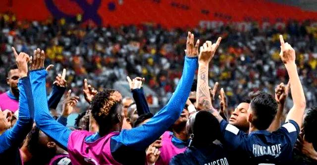 荷兰队意外不敌对手,遗憾失利 荷兰队意外不敌对手,遗憾失利