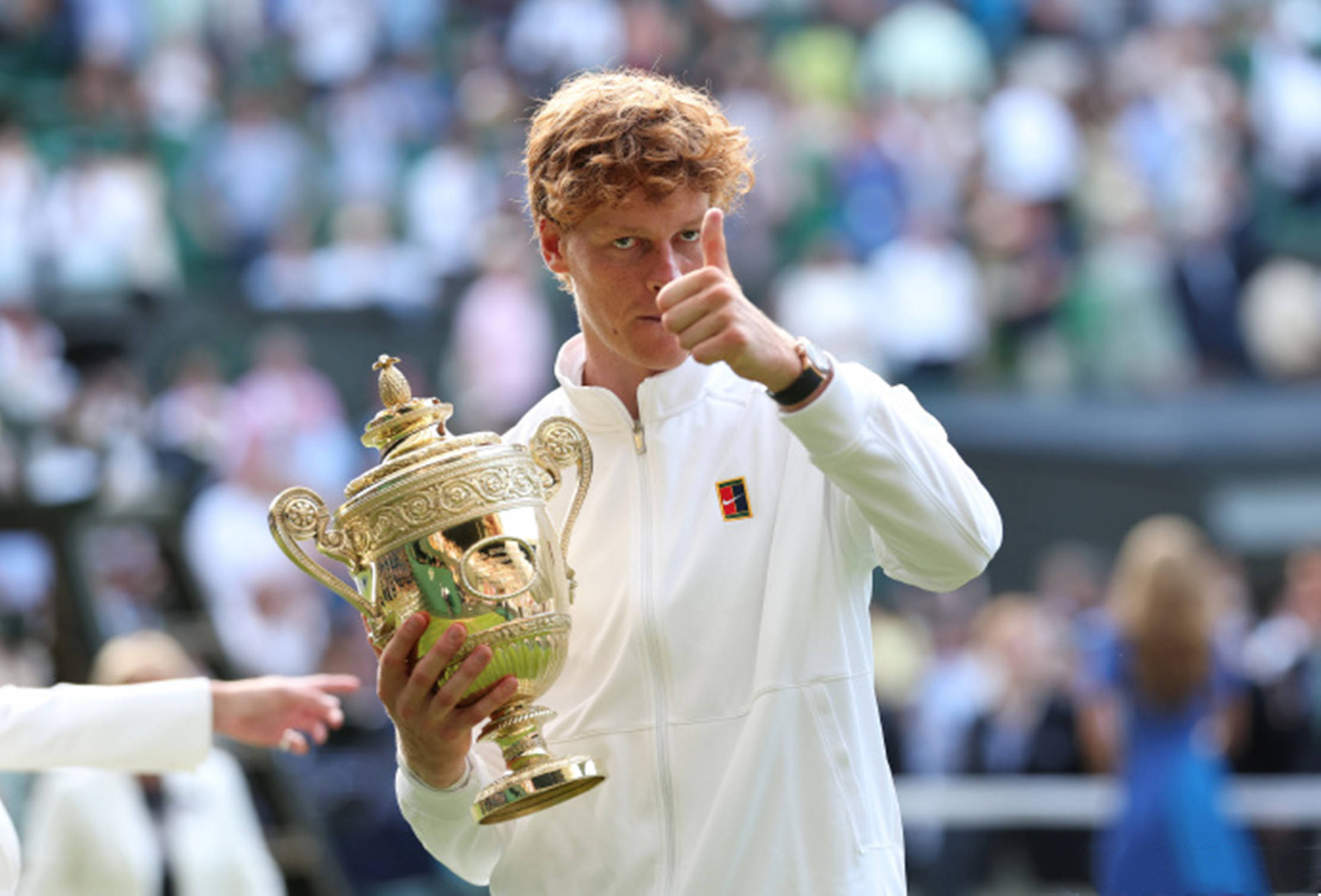 年终总决赛翻盘温网，辛纳带队取胜